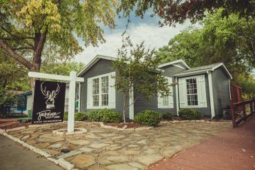 Jackalope Beauty Lounge